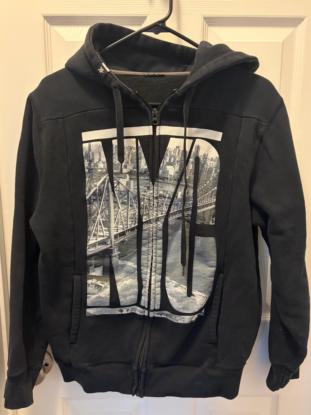 Zoo York Black Zip-Up Hoodie with City Bridge Graphic
